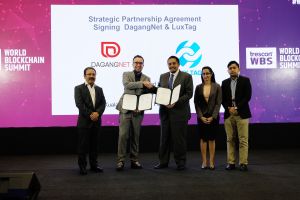 Luxtag and DagangNet partnership signing at WBS eServices